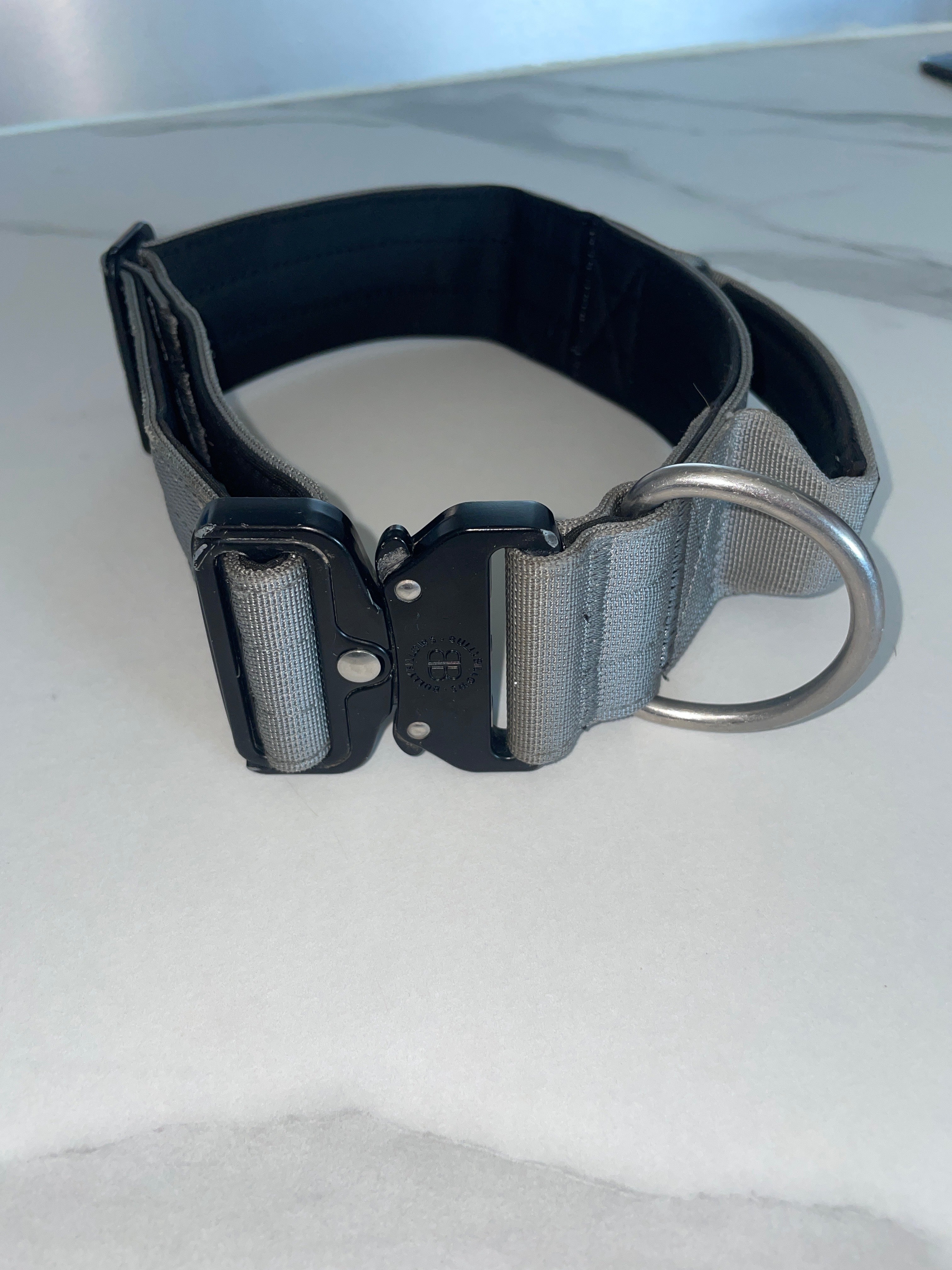 Collier bully billows
