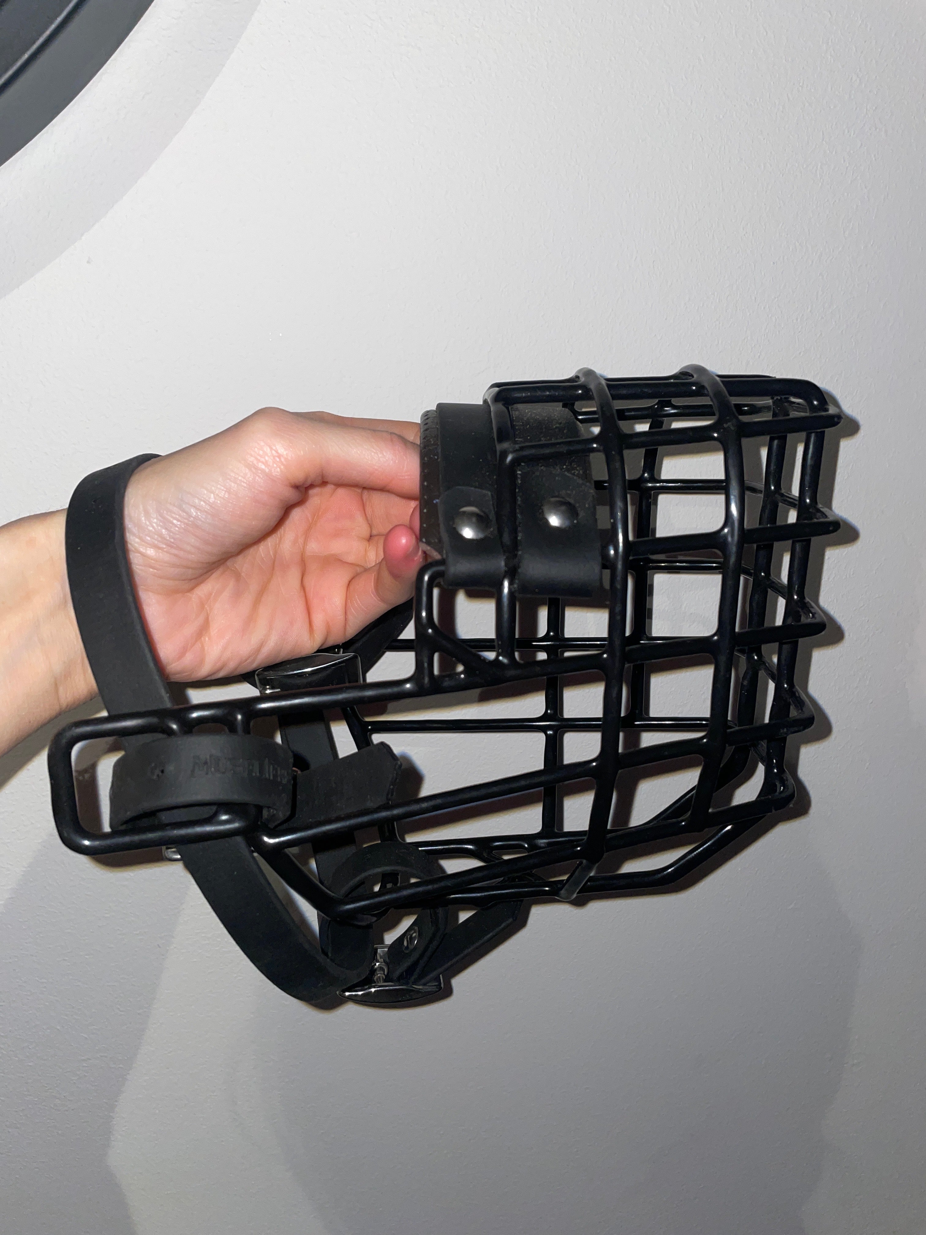 Muselière cage